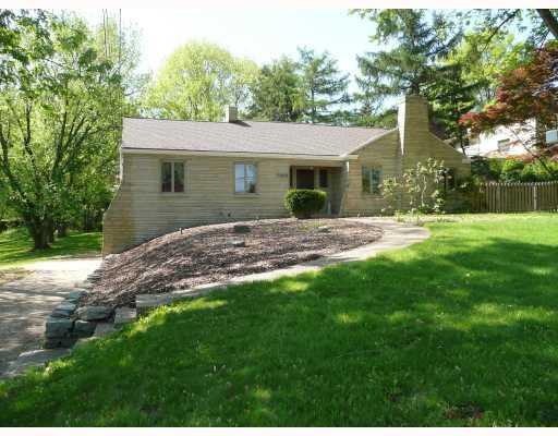 1000 Connor Road Mt. Lebanon, PA 15234 - Photo 1 of 13 Exterior Front.