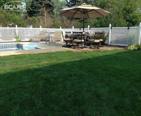 6380 Woodbrook Road Linden, MI 48451 - Photo 33 of 40 20452877-32.JPG