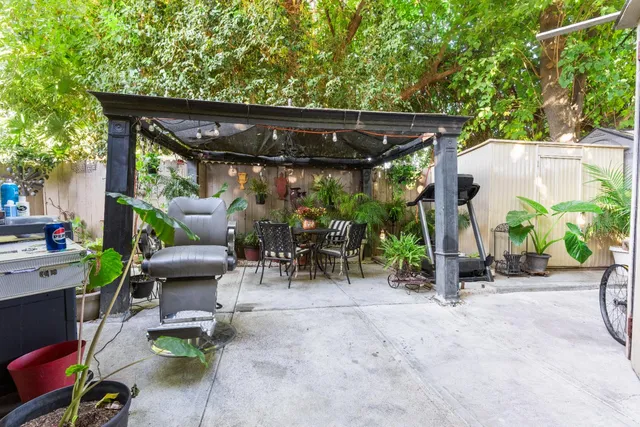 a view of outdoor space yard and patio