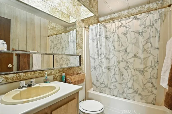 $425,000 | 20110 Jerusalem Grde, Lower Lake, CA 95457