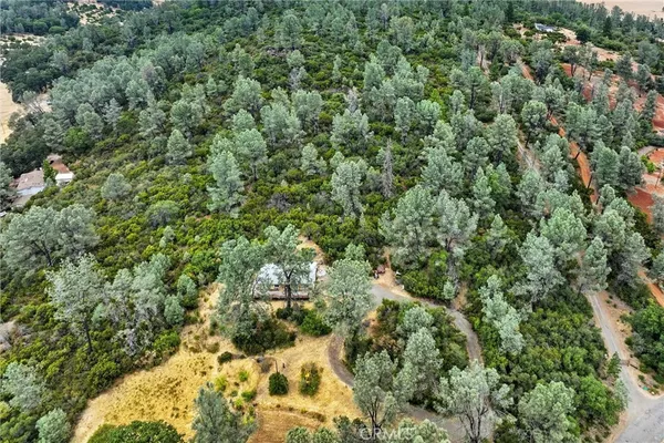 $425,000 | 20110 Jerusalem Grde, Lower Lake, CA 95457
