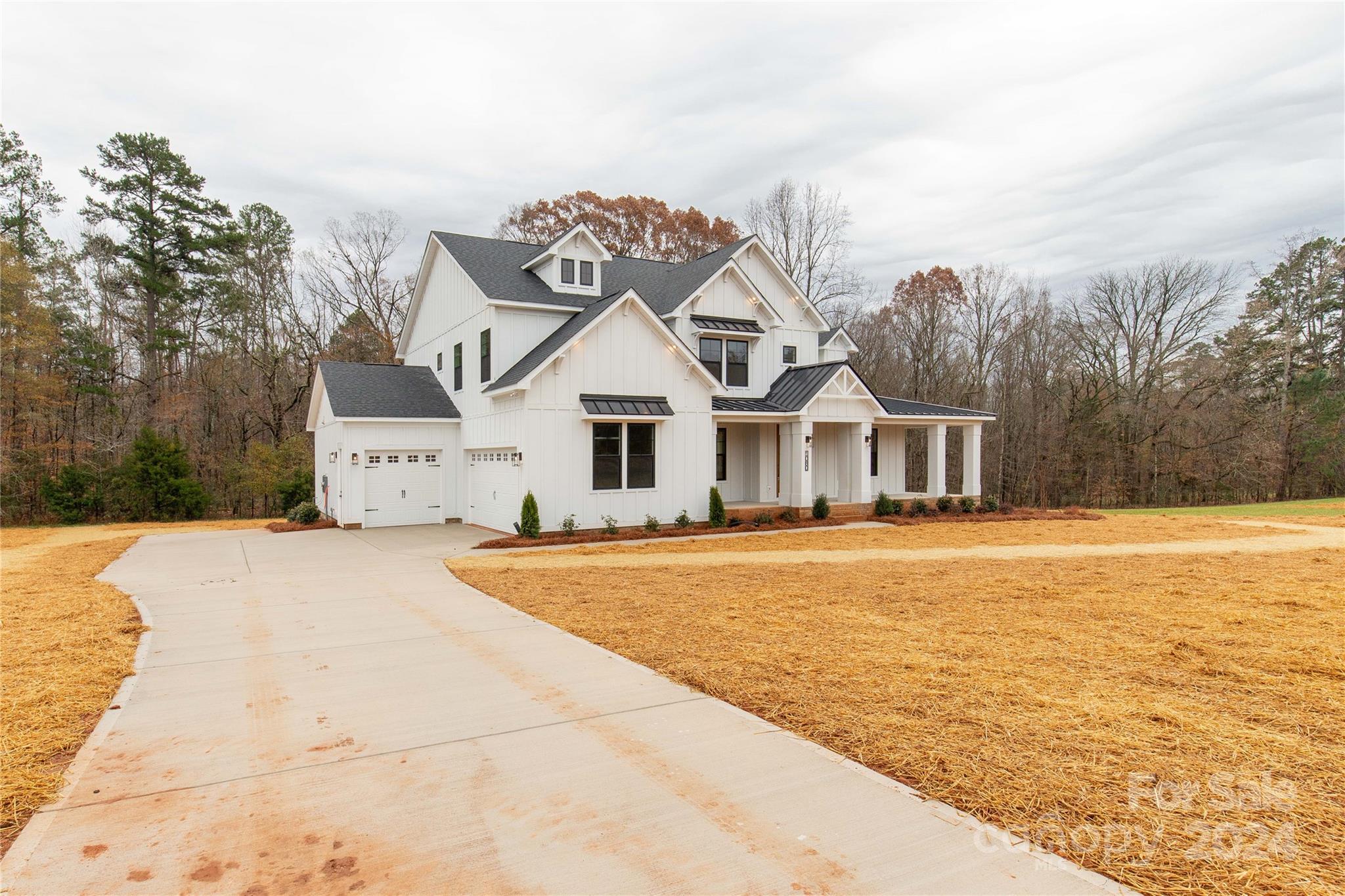 1080 Brandon Road Clover, SC 29710 - Photo 3 of 41 Gallery Image 3