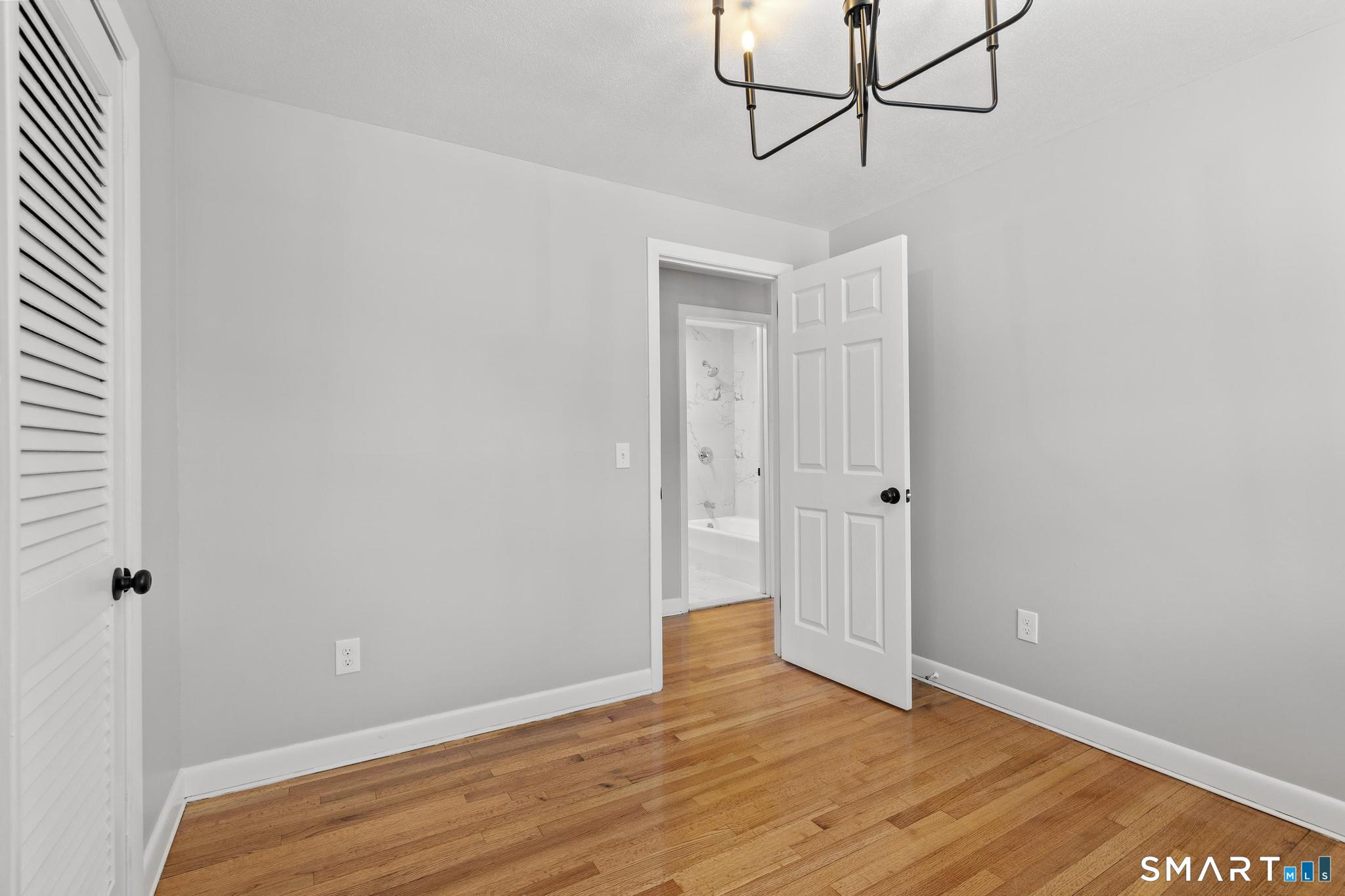 71 Blue Ridge Drive Manchester, CT 06040 - Photo 19 of 36