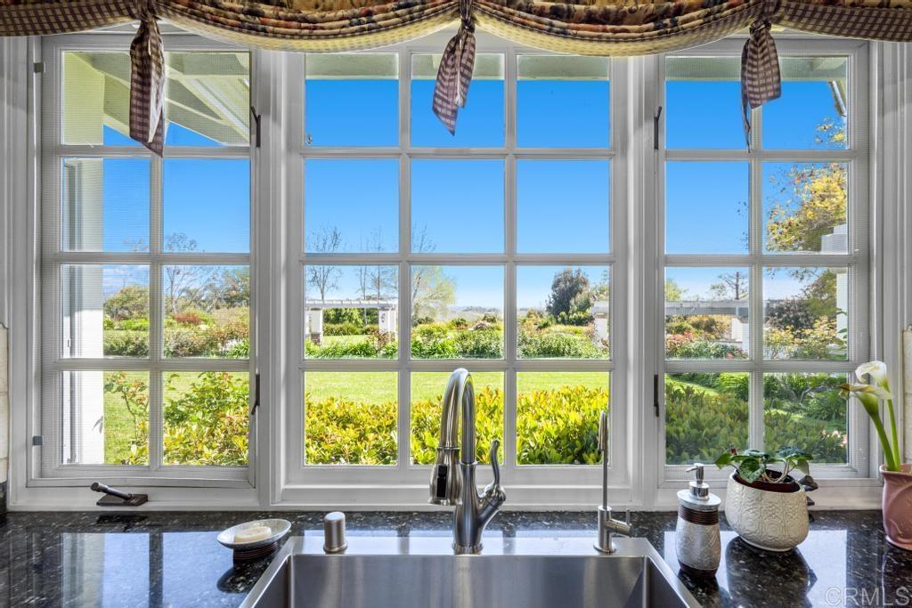 27 Shady Hill Lane Fallbrook, CA 92028 - Photo 12 of 75