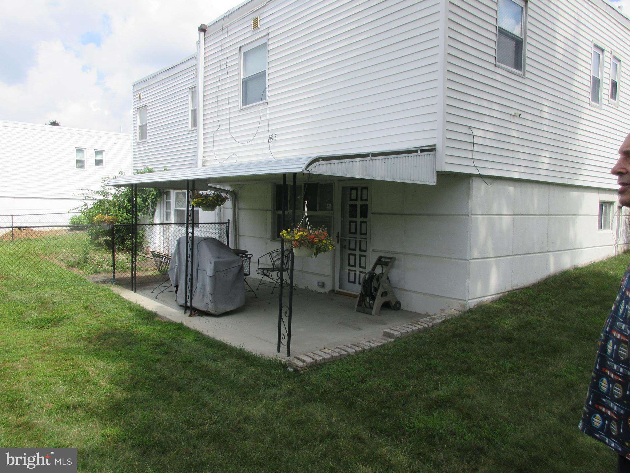 406 Densmore Road Philadelphia, PA 19116 - Photo 5 of 5 Gallery Image 5