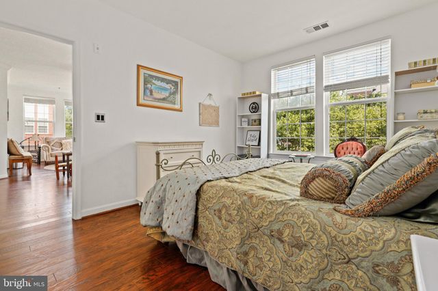 $477,500 | 191 Somervelle Street, Unit 210, Alexandria, VA 22304