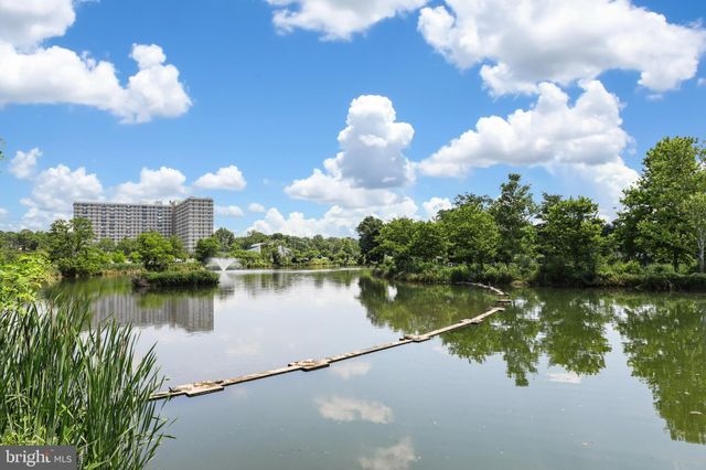 $477,500 | 191 Somervelle Street, Unit 210, Alexandria, VA 22304