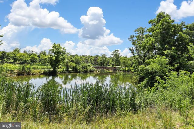 $477,500 | 191 Somervelle Street, Unit 210, Alexandria, VA 22304