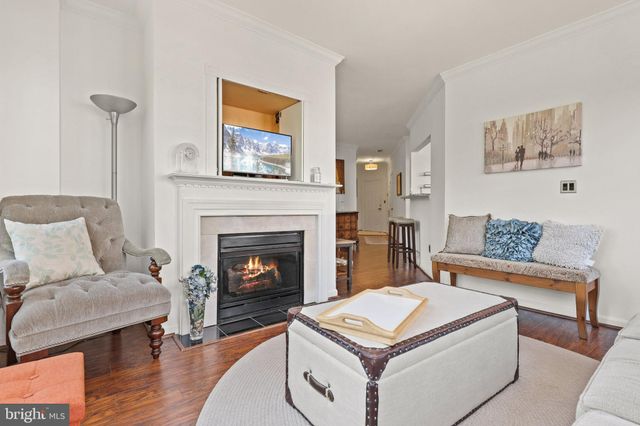 $477,500 | 191 Somervelle Street, Unit 210, Alexandria, VA 22304