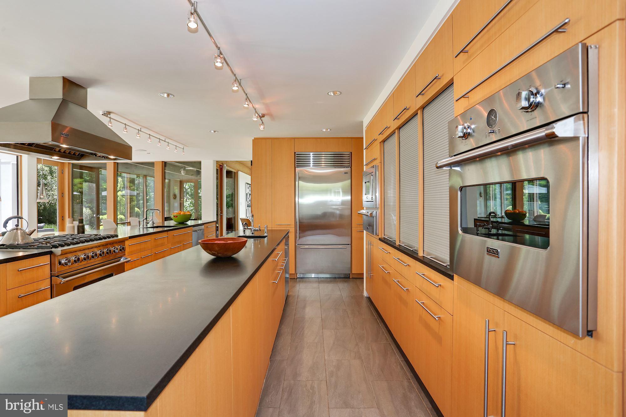 6756 Brigadoon Drive Bethesda, MD 20817 - Photo 26 of 88