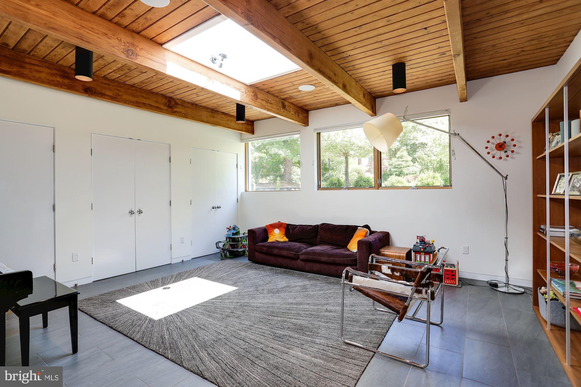 6756 Brigadoon Drive Bethesda, MD 20817 - Photo 37 of 88