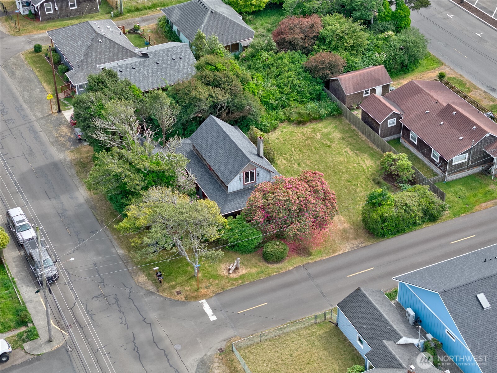 209 3rd Street Southeast Long Beach, WA 98631 - Photo 3 of 28 an aerial view of house with yard