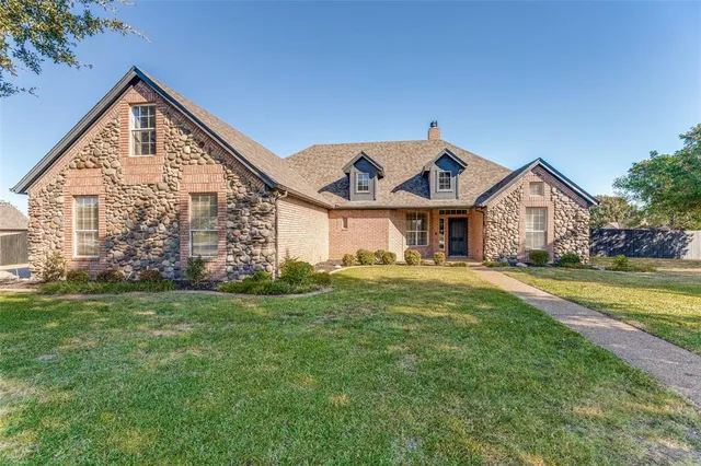 $550,000 | 200 Applewood Lane, Haslet, TX 76052