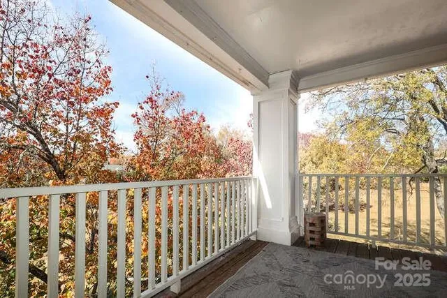 $450,000 | 225 South Chase Street, Unit B, Charlotte, NC 28207