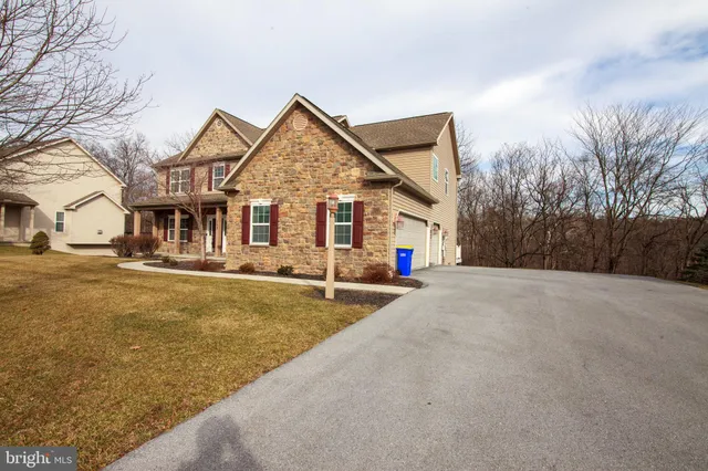 $774,900 | 109 Balfour Drive, Mechanicsburg, PA 17050