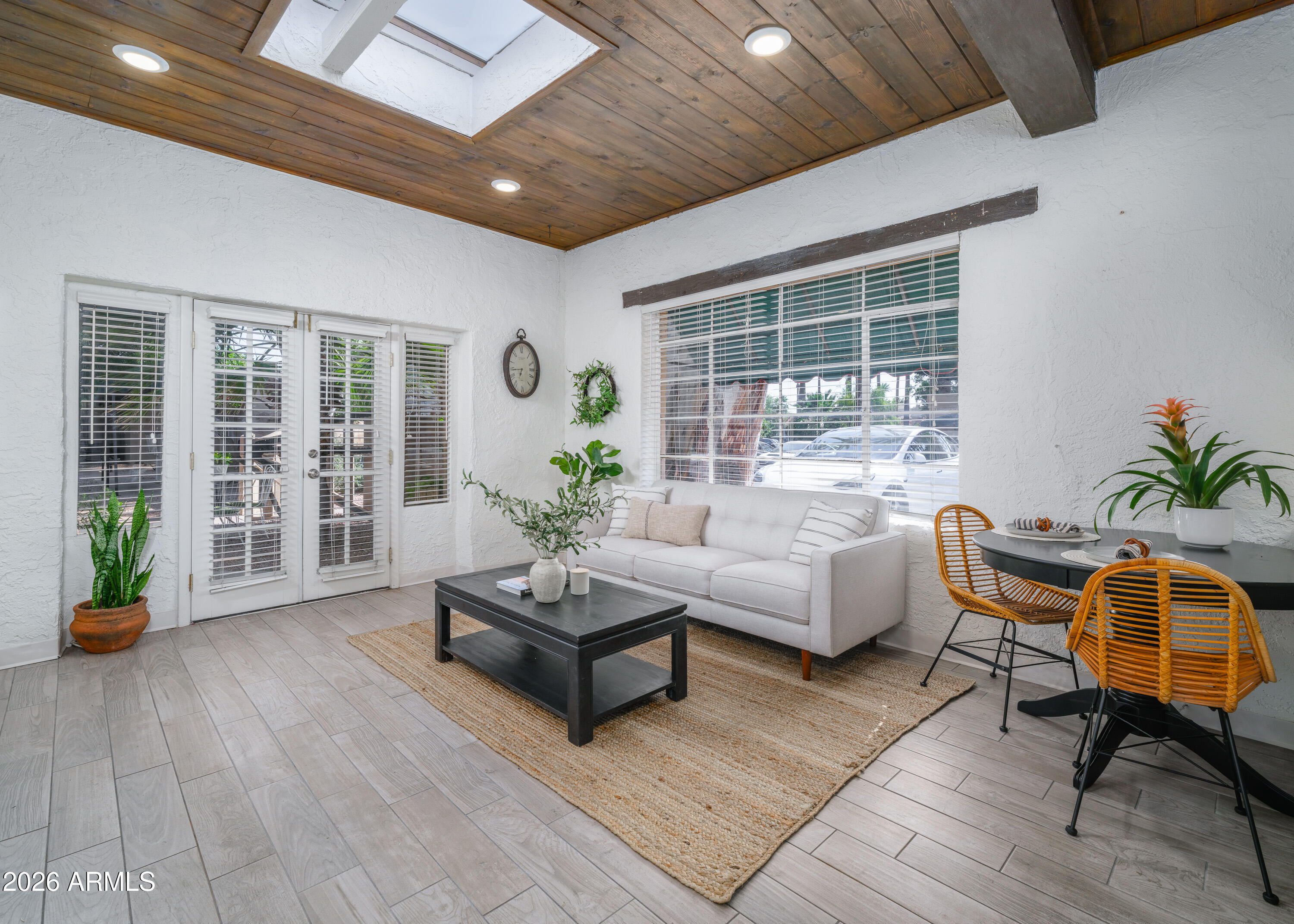 4540 North 44th Street, Unit 20 Phoenix, AZ 85018 - Photo 5 of 17 Natural light from the skylight