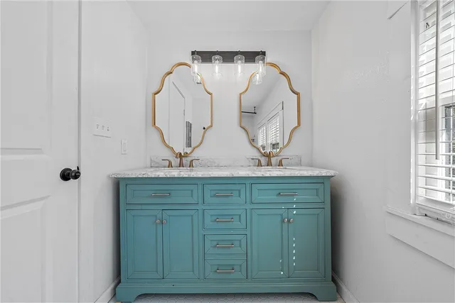 $240,000 | 1310 East Texas Avenue, Mart, TX 76664