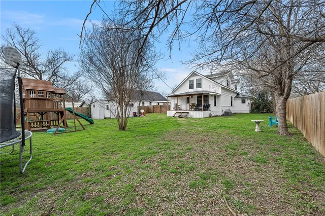 $240,000 | 1310 East Texas Avenue, Mart, TX 76664