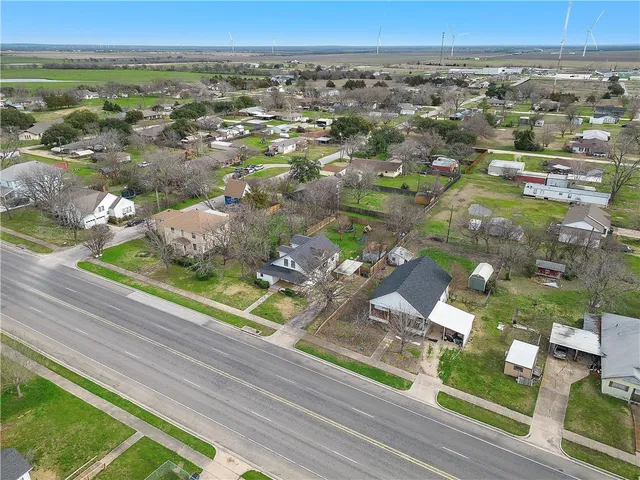 $240,000 | 1310 East Texas Avenue, Mart, TX 76664