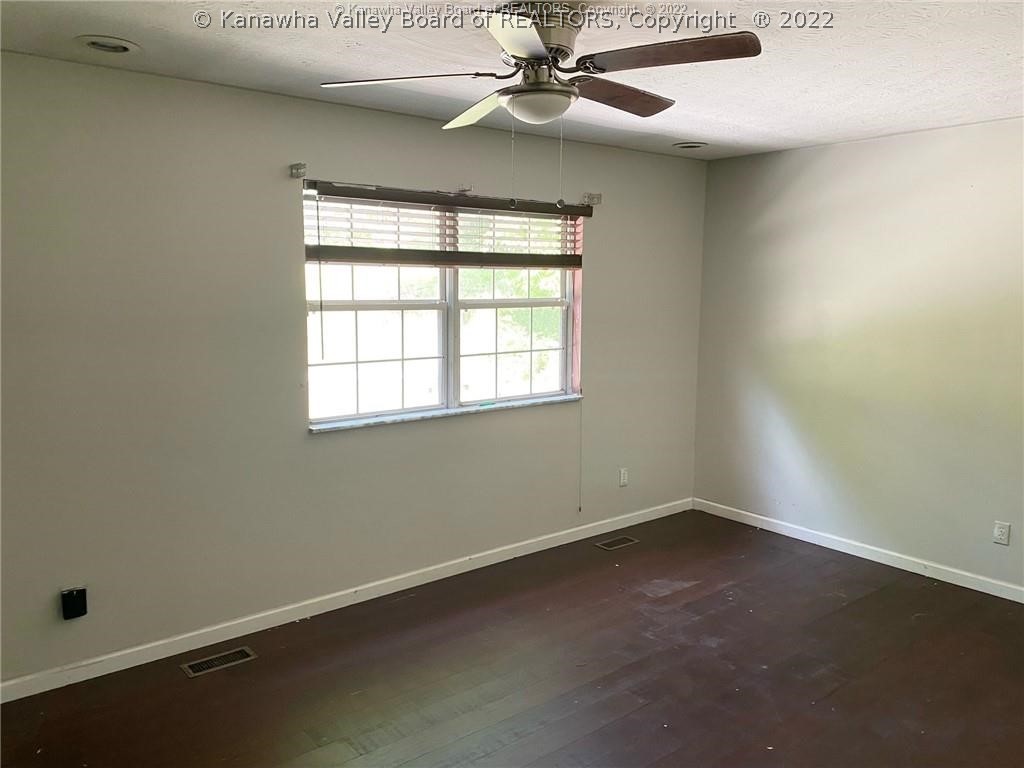 43 Poplar Hls Road Hurricane, WV 25526 - Photo 17 of 25 Gallery Image 17