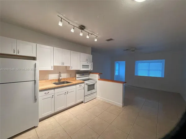 $2,900 | Riverland, Fort Lauderdale, FL 33312