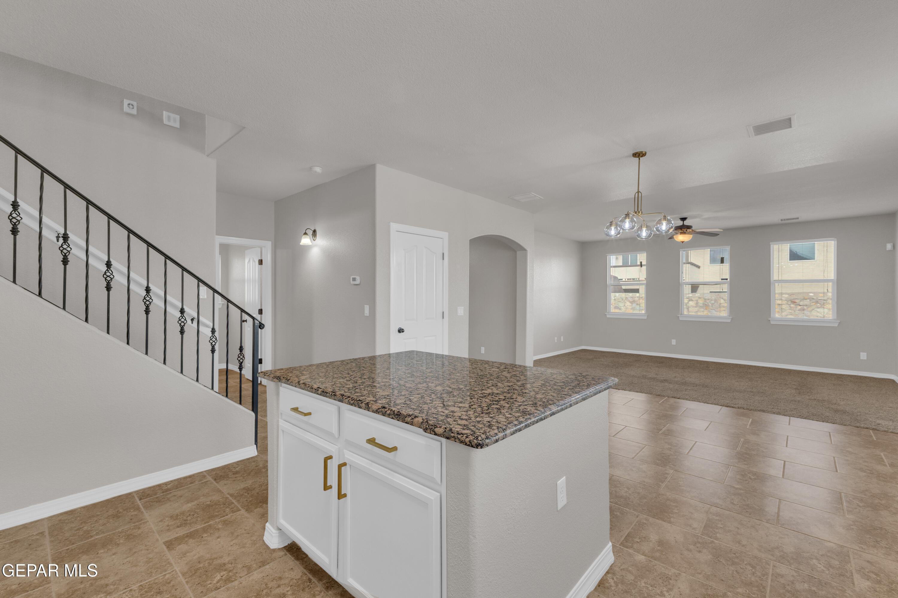 11364 South Ranch Court El Paso, TX 79934 - Photo 22 of 69 3 (18)