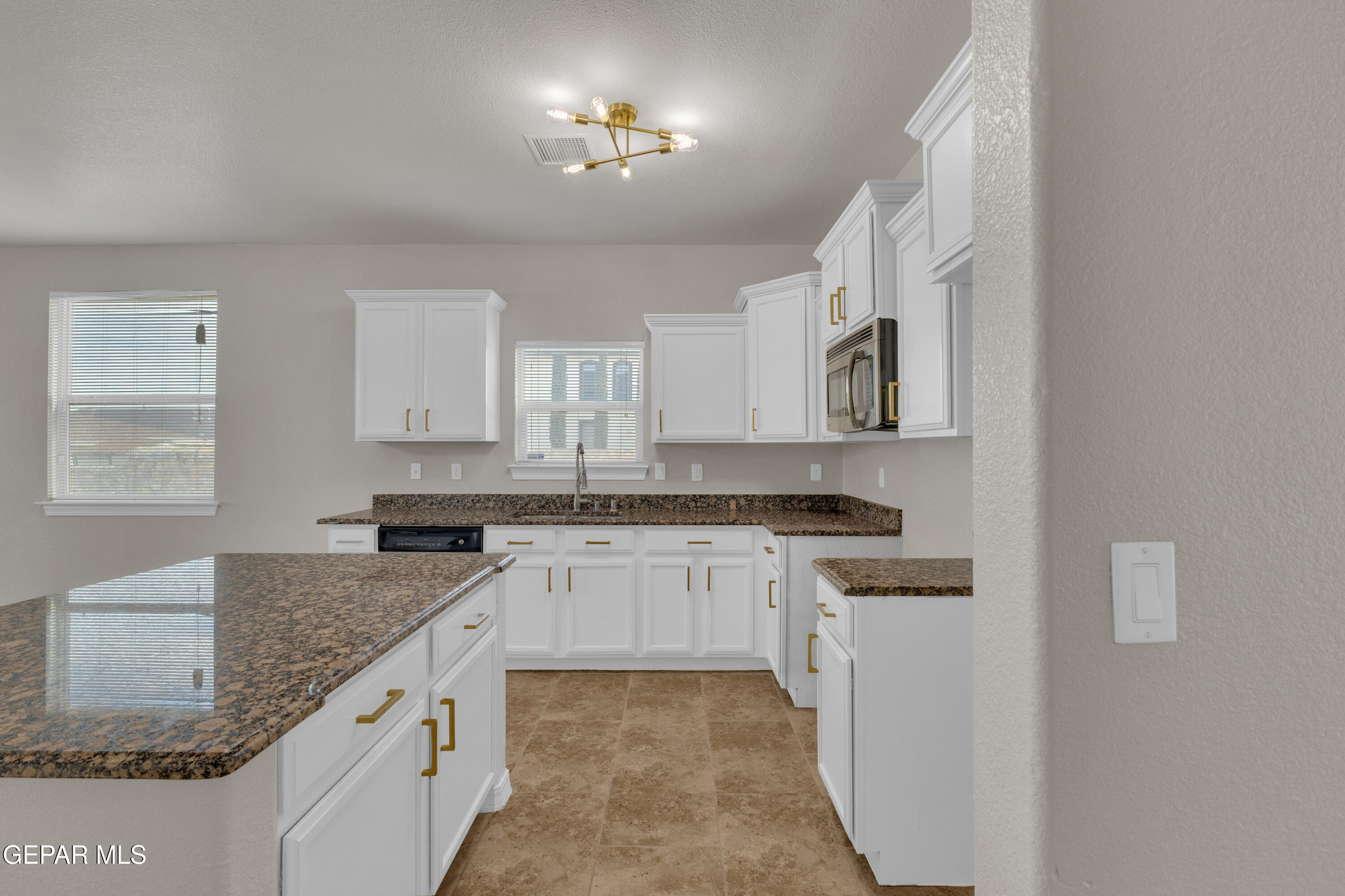 11364 South Ranch Court El Paso, TX 79934 - Photo 24 of 69 3 (20)