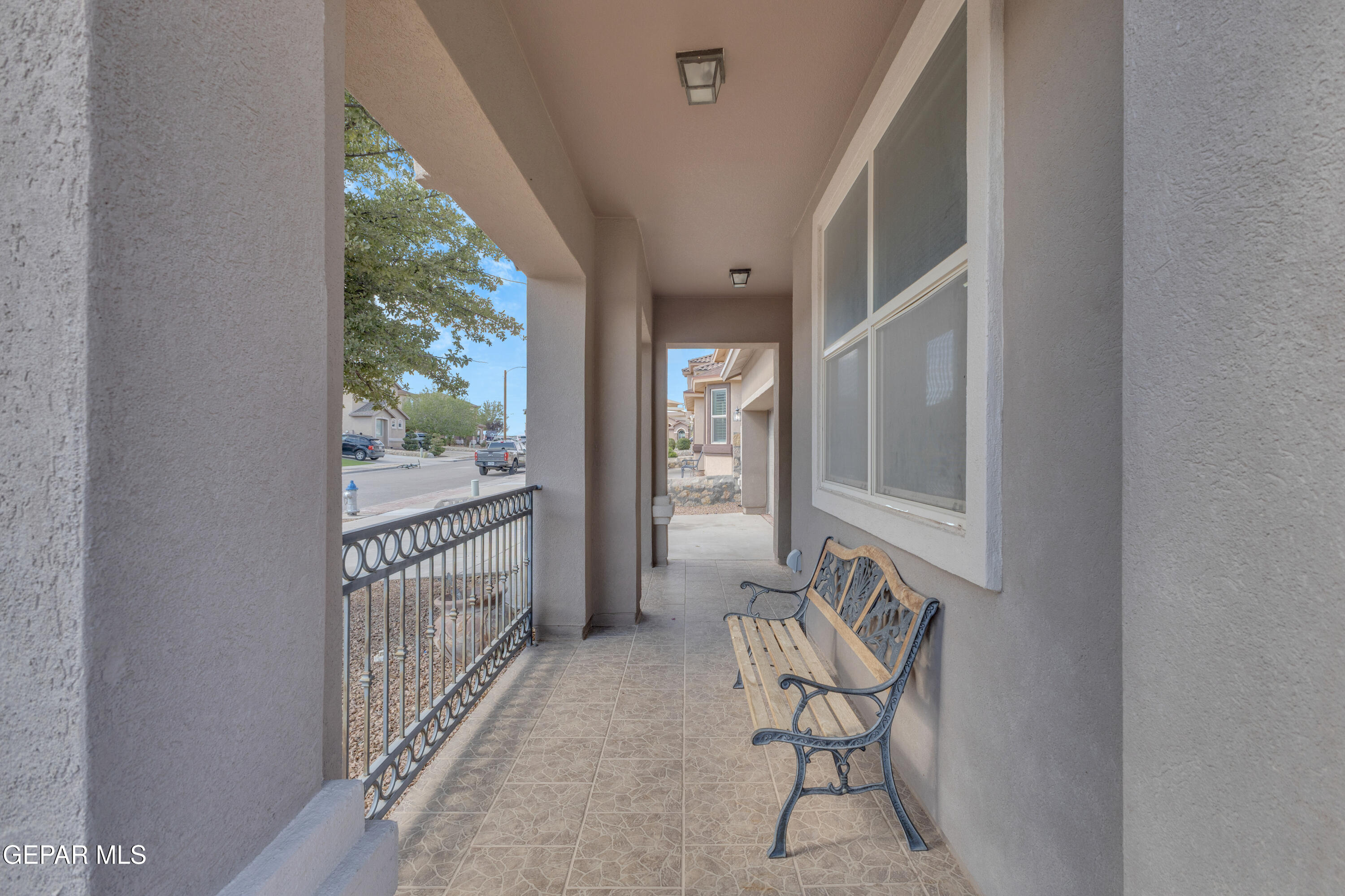 11364 South Ranch Court El Paso, TX 79934 - Photo 4 of 69 2