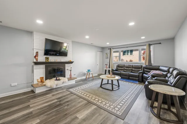 $439,900 | 9170 Wheeler Drive, Orland Park, IL 60462