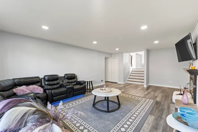 $439,900 | 9170 Wheeler Drive, Orland Park, IL 60462