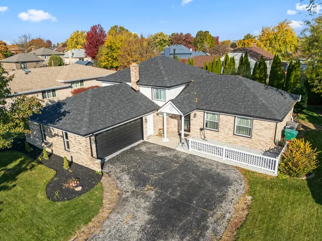 $439,900 | 9170 Wheeler Drive, Orland Park, IL 60462