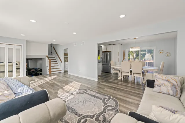 $439,900 | 9170 Wheeler Drive, Orland Park, IL 60462