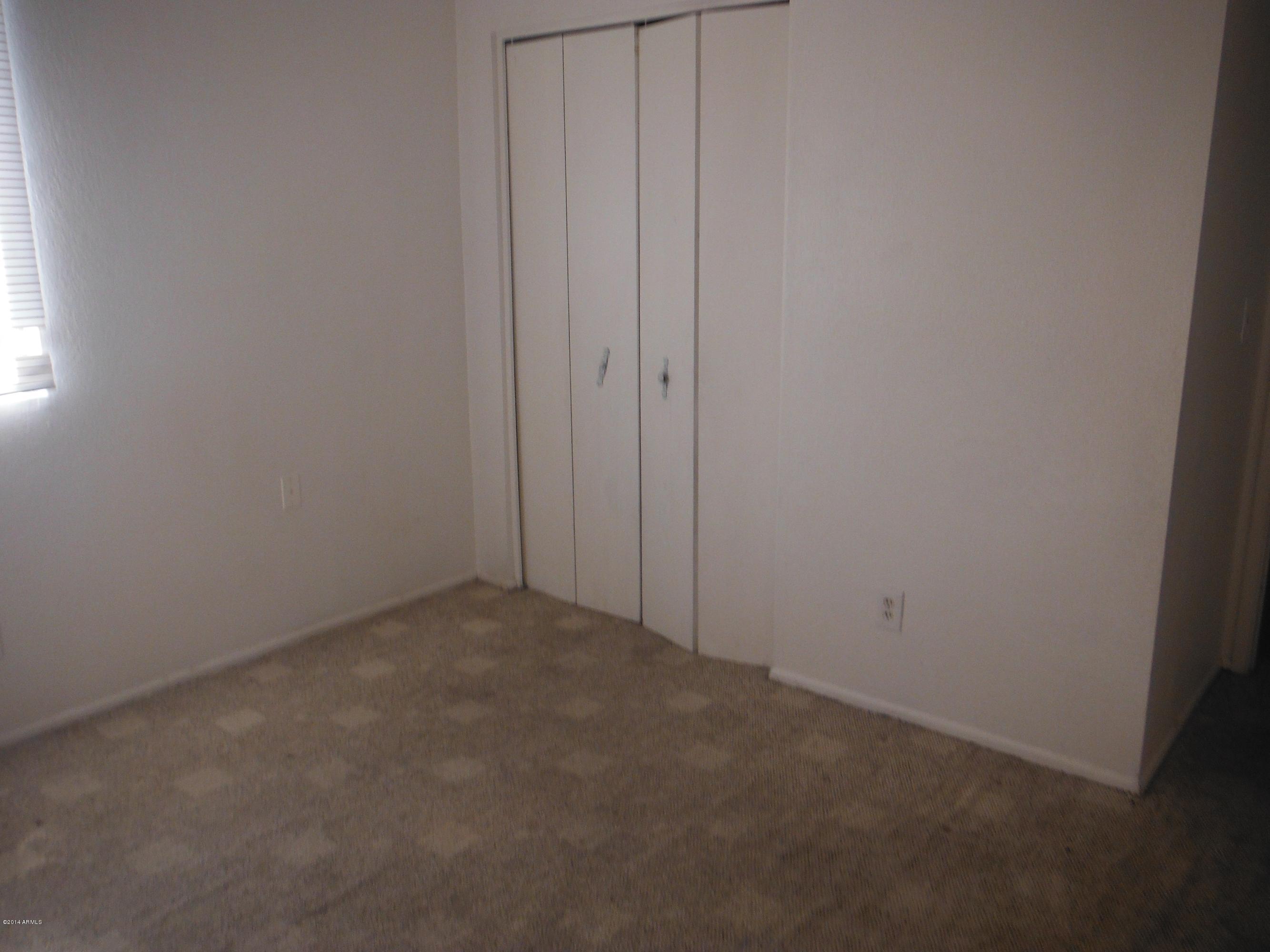 2601 West Ocotillo Road, Unit 4 Phoenix, AZ 85017 - Photo 12 of 21 DSCF0068