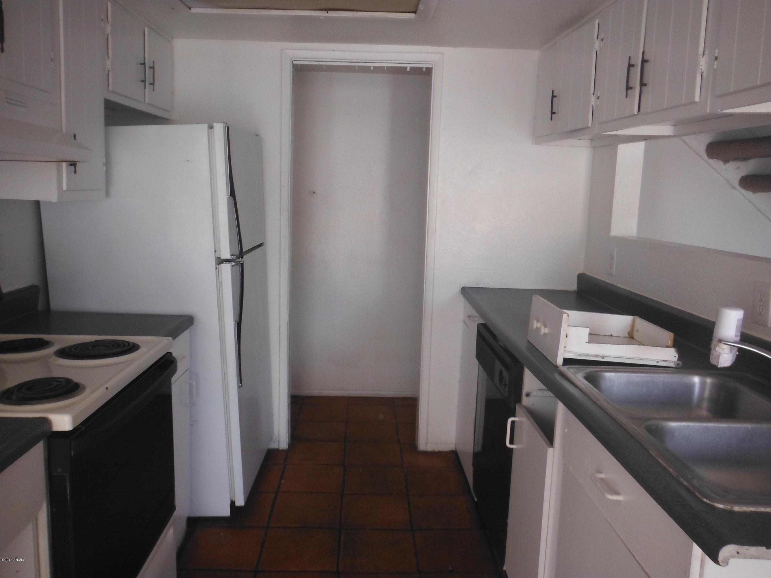 2601 West Ocotillo Road, Unit 4 Phoenix, AZ 85017 - Photo 21 of 21 Half Bath Downstairs- Door was added