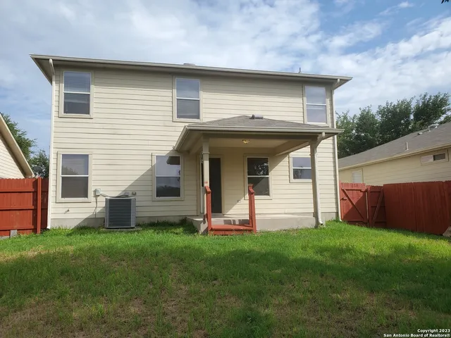 a front view of house with yard