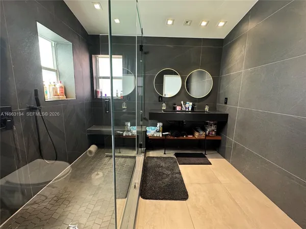 $8,000 | 4943 Southwest 33rd Way, Hollywood, FL 33312