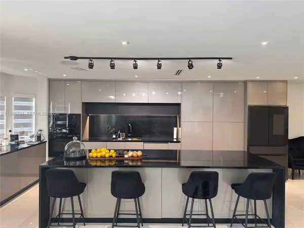 $8,000 | 4943 Southwest 33rd Way, Hollywood, FL 33312