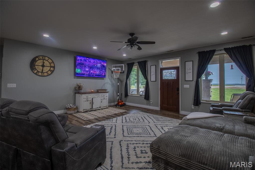 10076 Puckett Road Potosi, MO 63664 - Photo 9 of 34