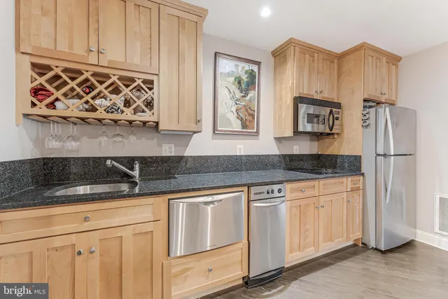 $2,499,900 | 615 Kentland Drive, Great Falls, VA 22066