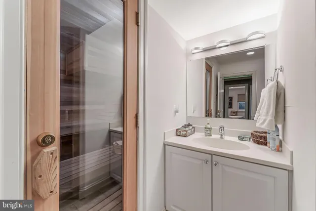 $2,499,900 | 615 Kentland Drive, Great Falls, VA 22066