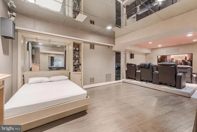 $2,499,900 | 615 Kentland Drive, Great Falls, VA 22066