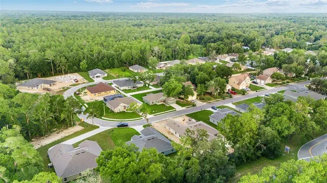 $295,000 | 4099 Northeast 58th Circle, Silver Springs, FL 34488