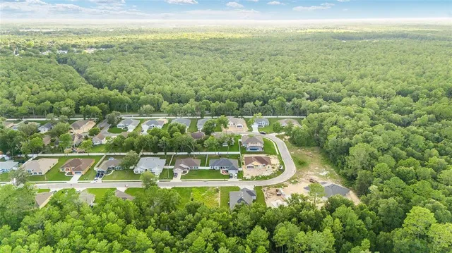 $295,000 | 4099 Northeast 58th Circle, Silver Springs, FL 34488