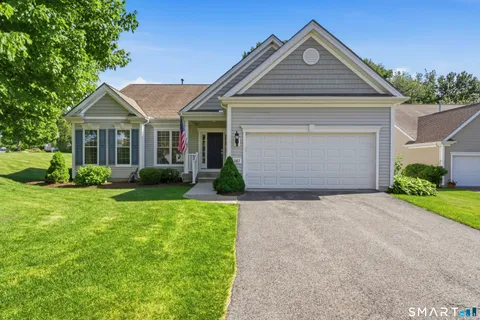 $665,000 | 567 Inverness Court, Unit 567, Oxford, CT 06478