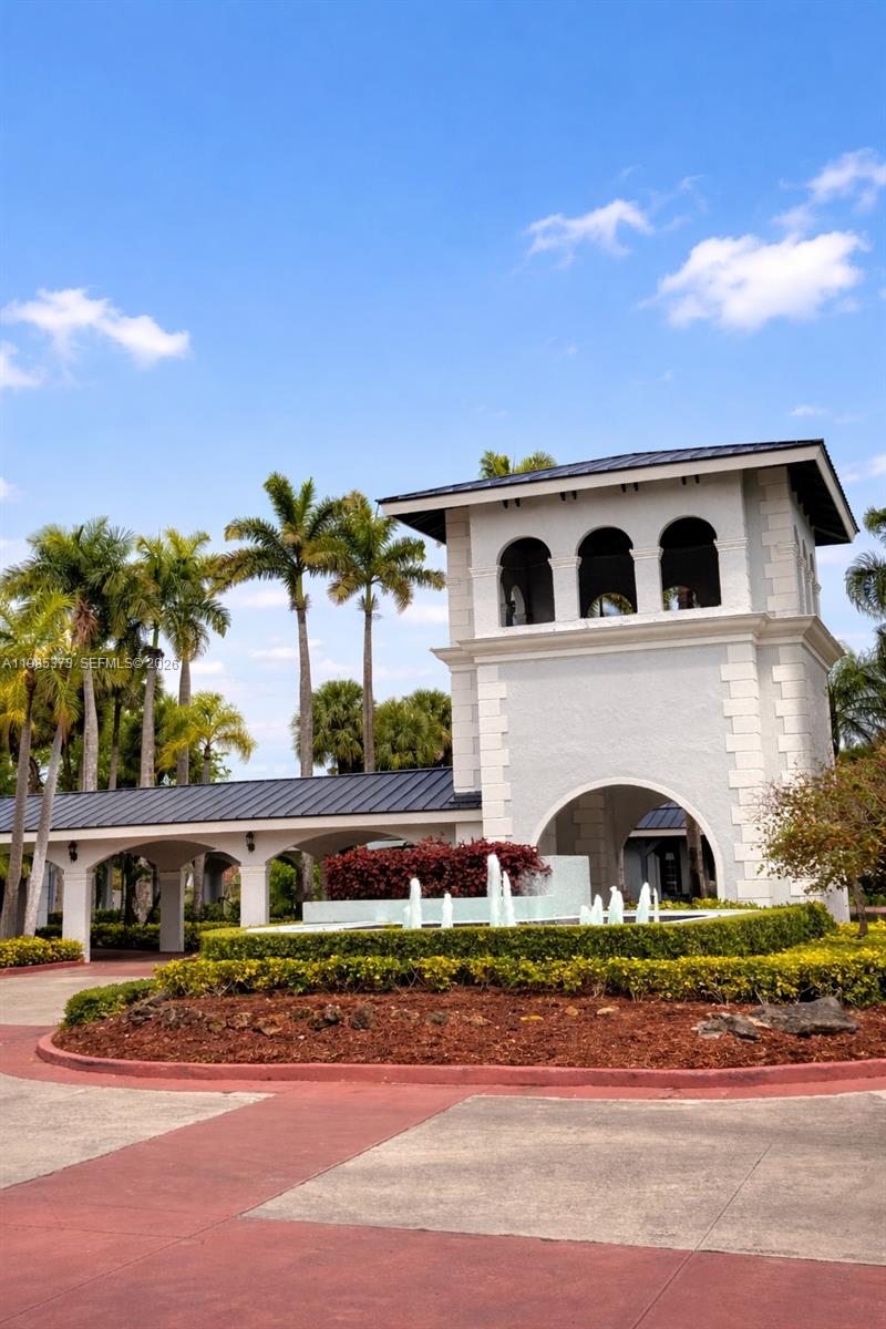 18216 Mediterranean Boulevard, Unit 119 Hialeah, FL 33015 - Photo 21 of 30 Club center