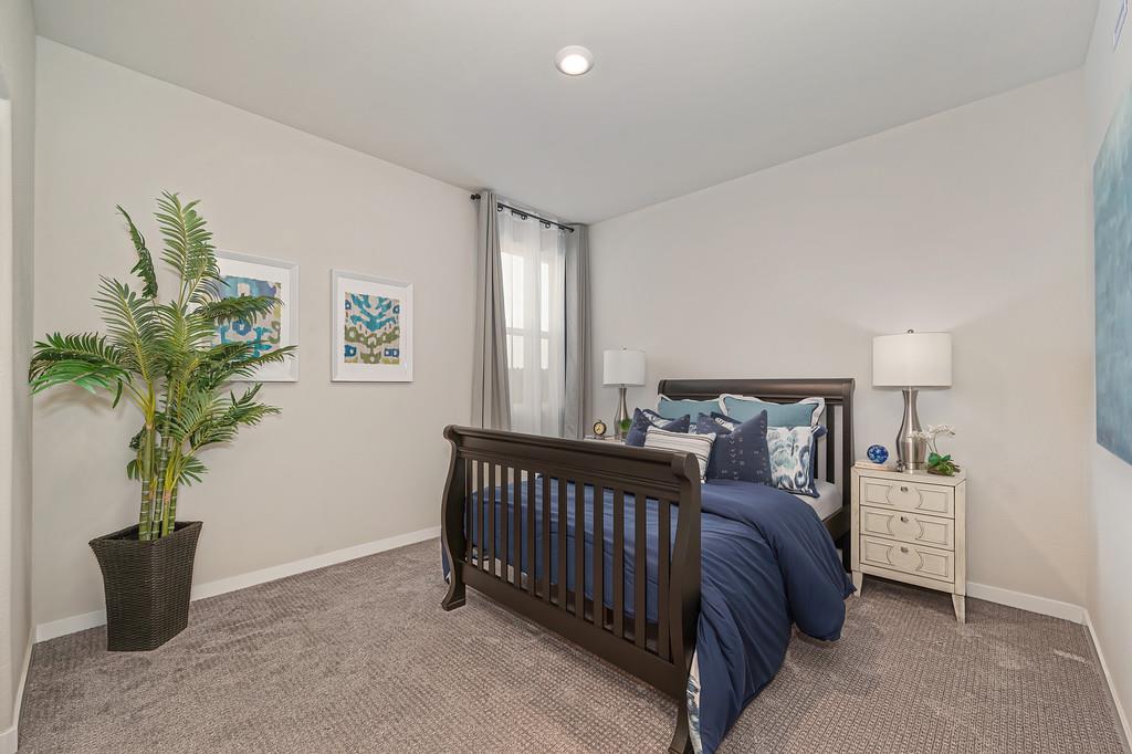 8229 Poppy Rdg Circle Elk Grove, CA 95757 - Photo 29 of 75