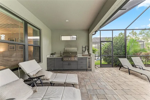 $999,995 | 16528 Paynes Ml Drive, Bradenton, FL 34211