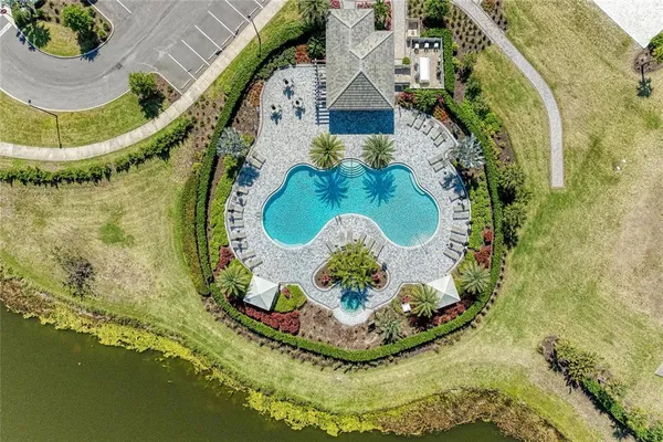 $999,995 | 16528 Paynes Ml Drive, Bradenton, FL 34211
