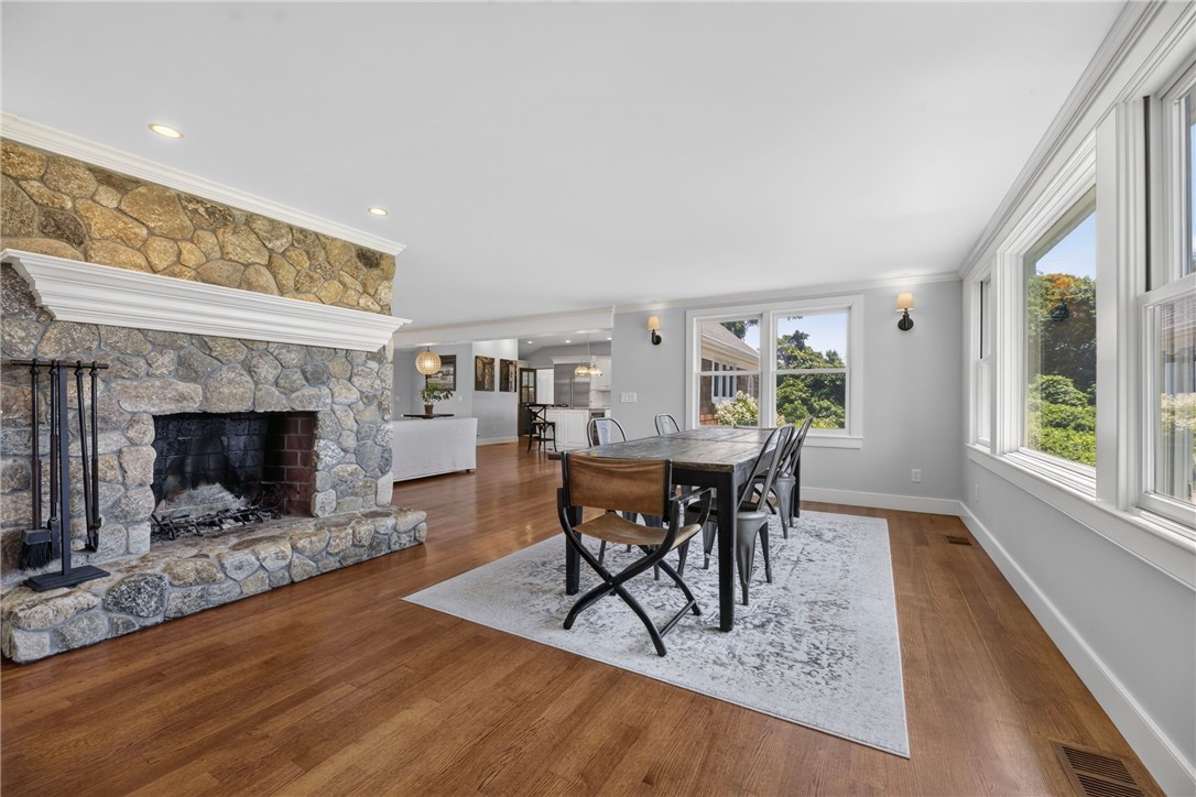 58 Chapman Road Westerly, RI 02891 - Photo 28 of 50