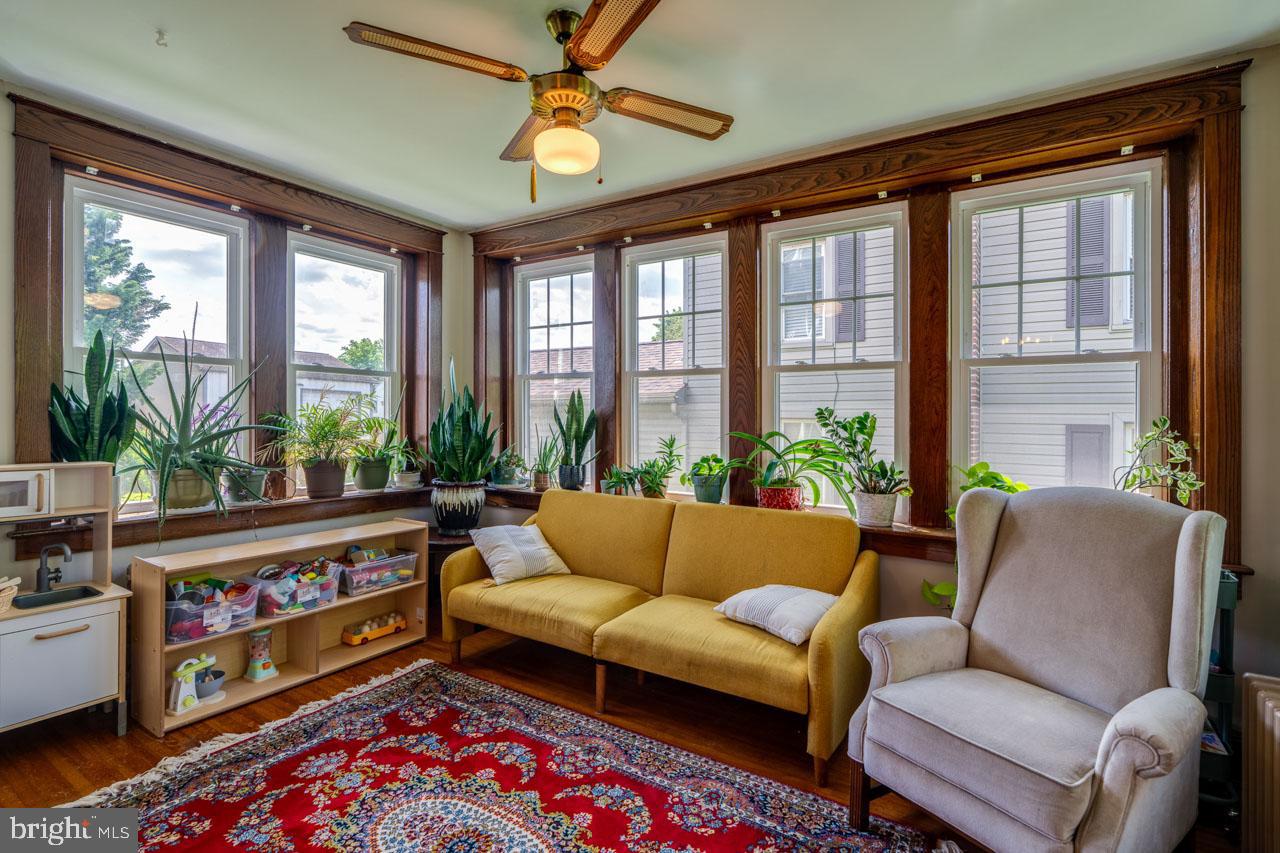 466 East Main Street Leola, PA 17540 - Photo 11 of 36 Den